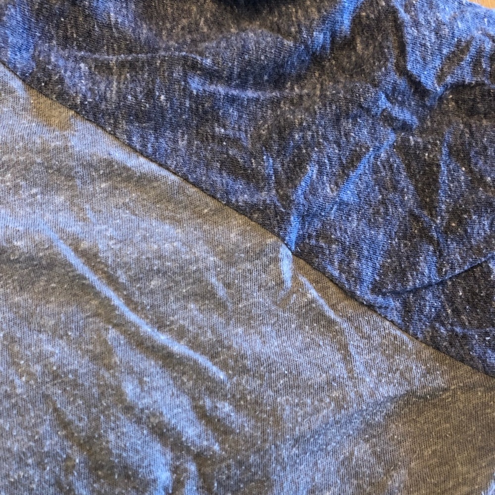 Raglan Randy Lularoe Top - Picture 3 of 3
